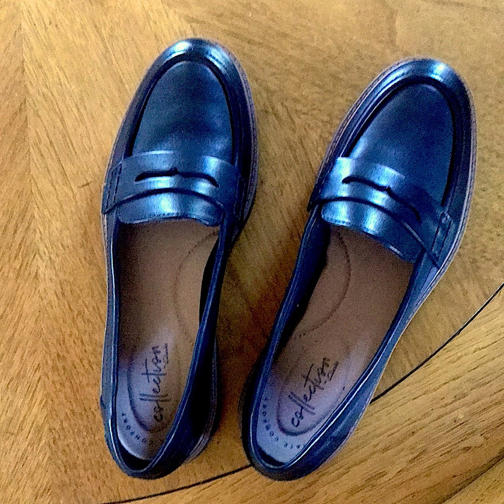 New in box. Clarks Raisie Eletta. Black Leather. Size:  US 5.5 M. UK 3. EU 35.5